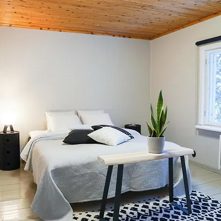 Villa Arctic Garden Design *