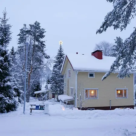 Villa Arctic Garden Design Rovaniemi